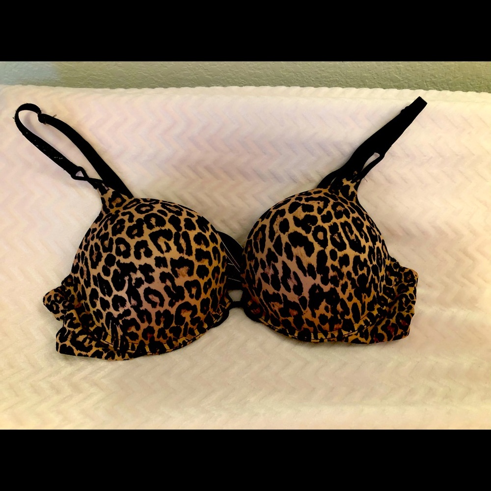 Victoria Secret bombshell, size 36B, EUC!!